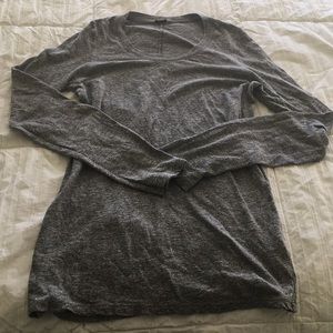 Monrow Classic Gray Knit Long Sleeve Shirt